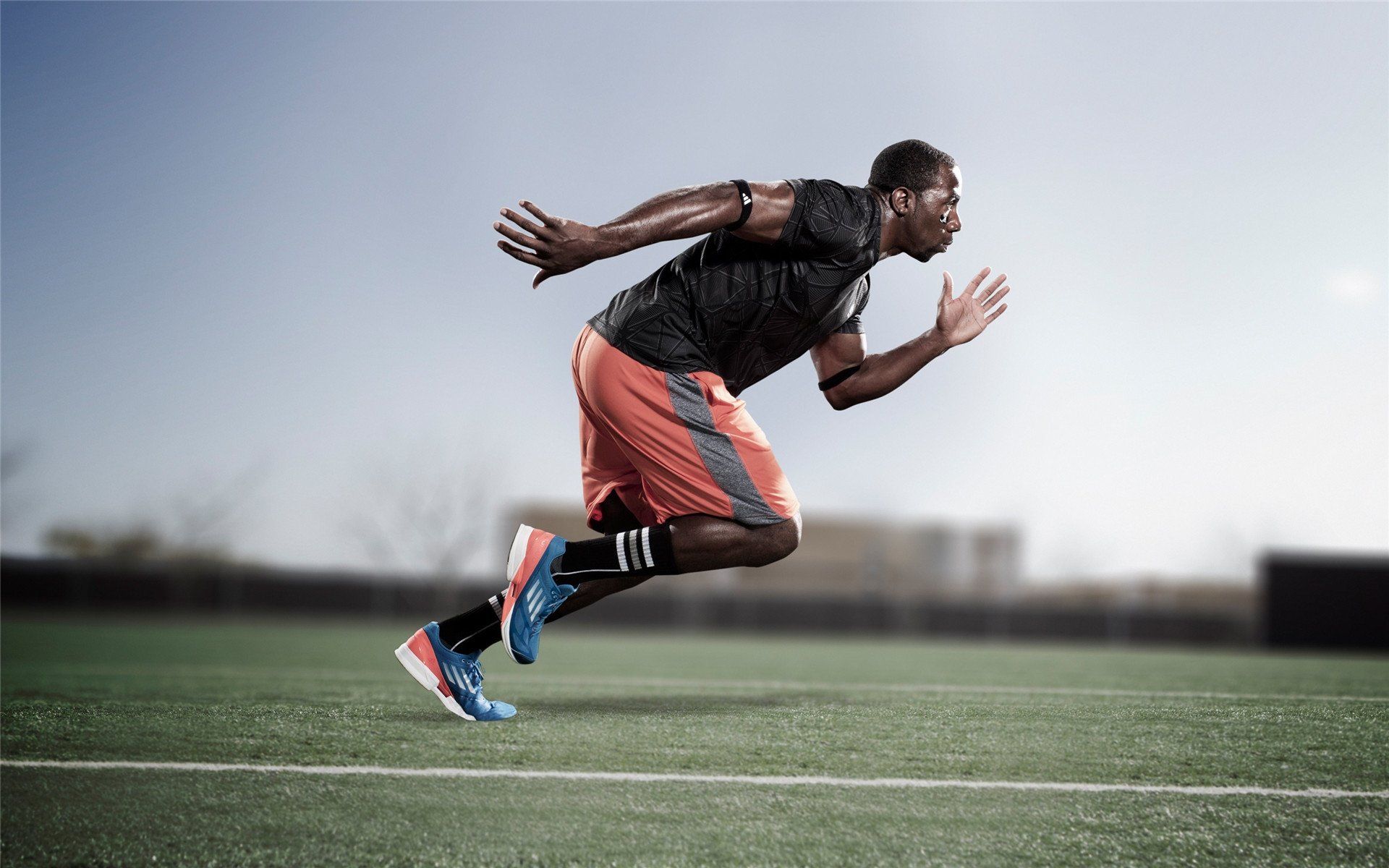 奥纳纳防守端锁死对手，多特蒙德争冠战澳大利亚式战术胜出